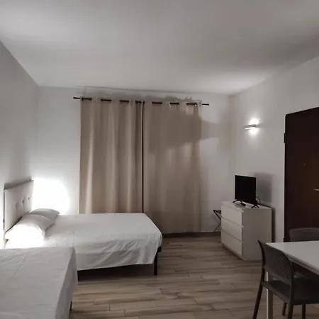 Dalmati House San Lorenzo * Rome