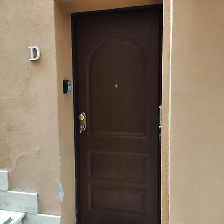 Dalmati House San Lorenzo Apartment Rome