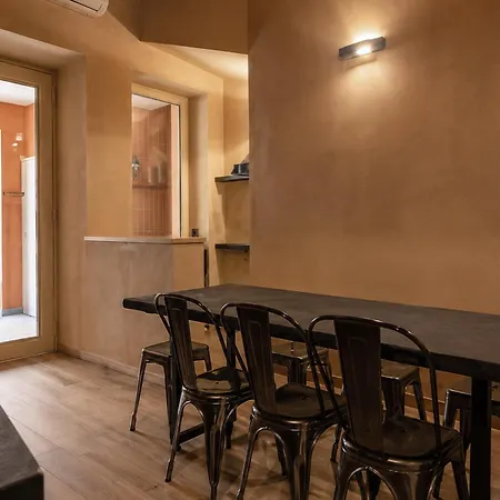 Dalmati House San Lorenzo Rome