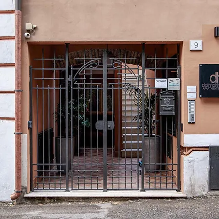 Dalmati House San Lorenzo Rome